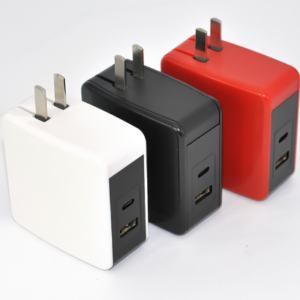 high power 45W PD fast charger dual usb port wall charger with screen