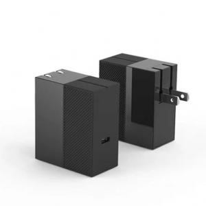 45W Gallium nitride fast charging appliance