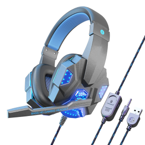 Specialized gaming and esports headset with wired connection and microphone for laptop computers